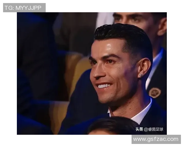 足球明星背后的财富故事揭秘他们的奢华生活与家庭背景 足球明星背后的财富故事揭秘他们的奢华生活与家庭背景